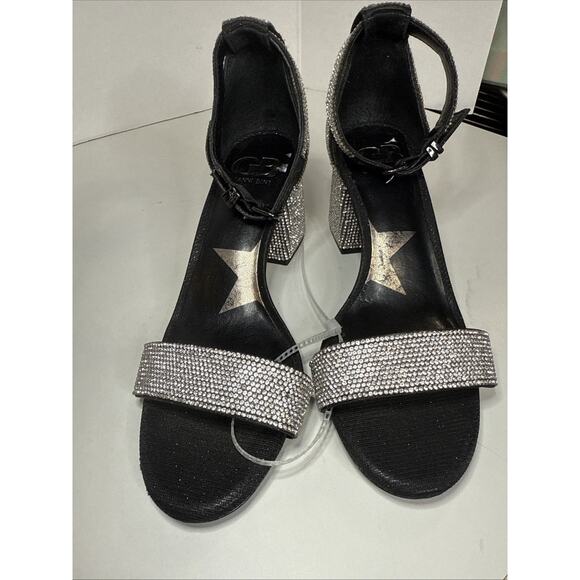 Gianni Bini Ronilynn Bling Jewel Embellished Ankle Strap Block Heel Sandals 6.5 - Picture 5 of 11
